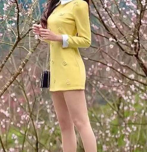 上海网友自荐区一边品茶一边看电影