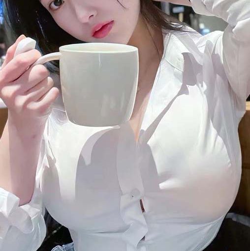 品茶师人手一把的银壶,究竟有什么魔力